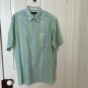 Green Casual Button Down Shirt Lightweight Cotton